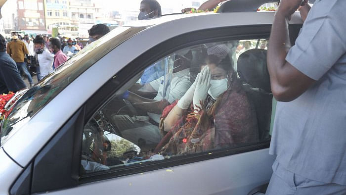 Sasikala, who was ousted as interim general secretary of the AIADMK in 2017, left the Victoria Hospital after her discharge on January 31 in a car used by her late friend J Jayalalithaa that had the party flag on the bonnet. Credit: PTI Photo