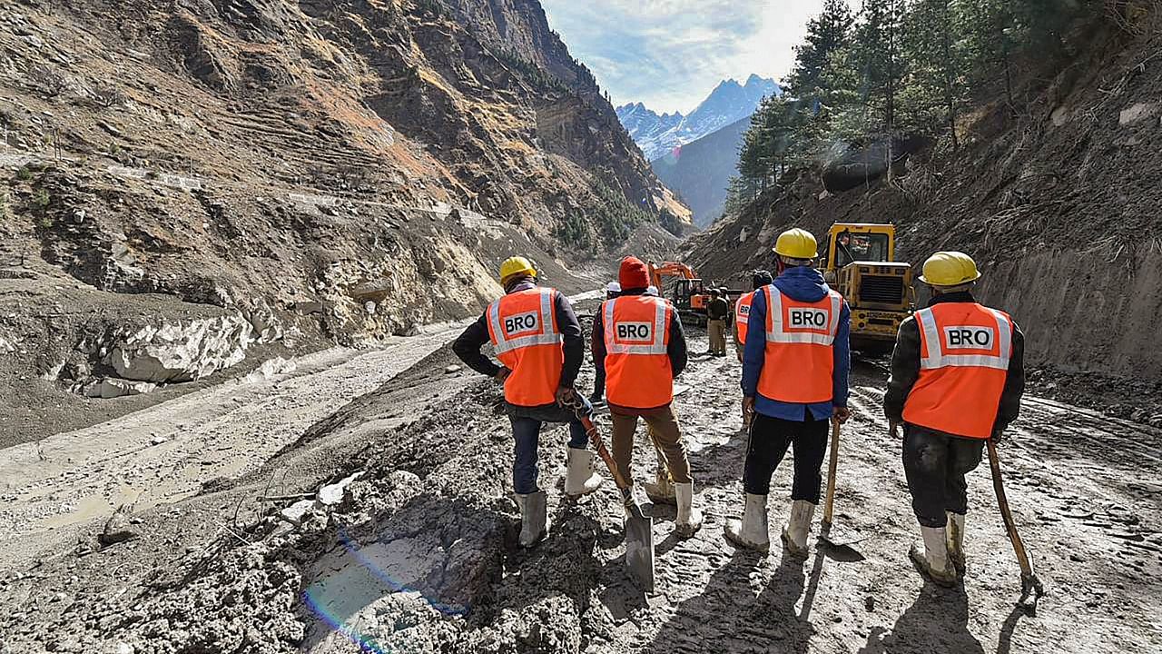 Rescue operations underway, after a glacier broke off in Joshimath causing a massive flood in the Dhauli Ganga river, in Chamoli district of Uttarakhand. Credit: PTI Photo.