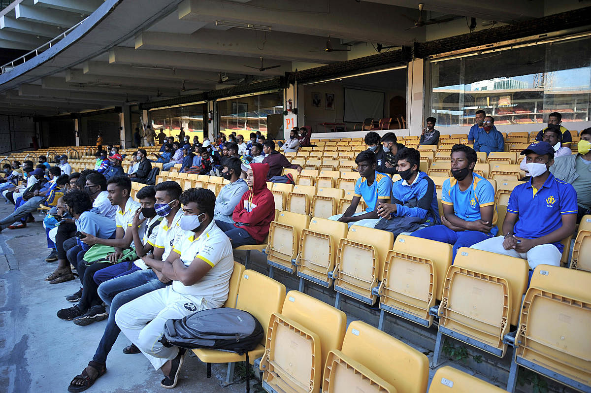 Fans who hoped to catch their domestic teams in action won't be able to do so as the BCCI has decided to stage even the Vijay Hazare Trophy behind closed doors. DH FILE PHOTO