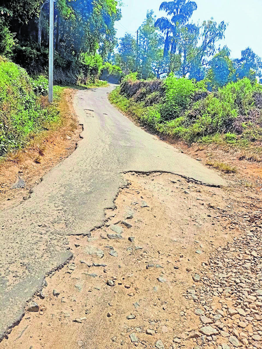 The pathetic condition of Dechuru Road.