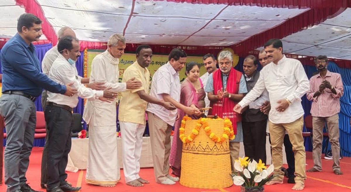 Virajpet MLA K G Bopaiah inaugurated Girijanotsava in Nitturu-Karmadu near Gonikoppa.