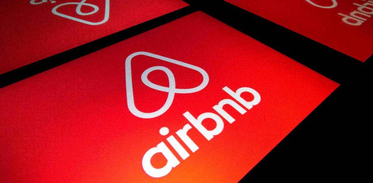 Airbnb’s loss approaches the $5.2 billion lost by Uber in its first full quarter as a public company. Credit: AFP Photo