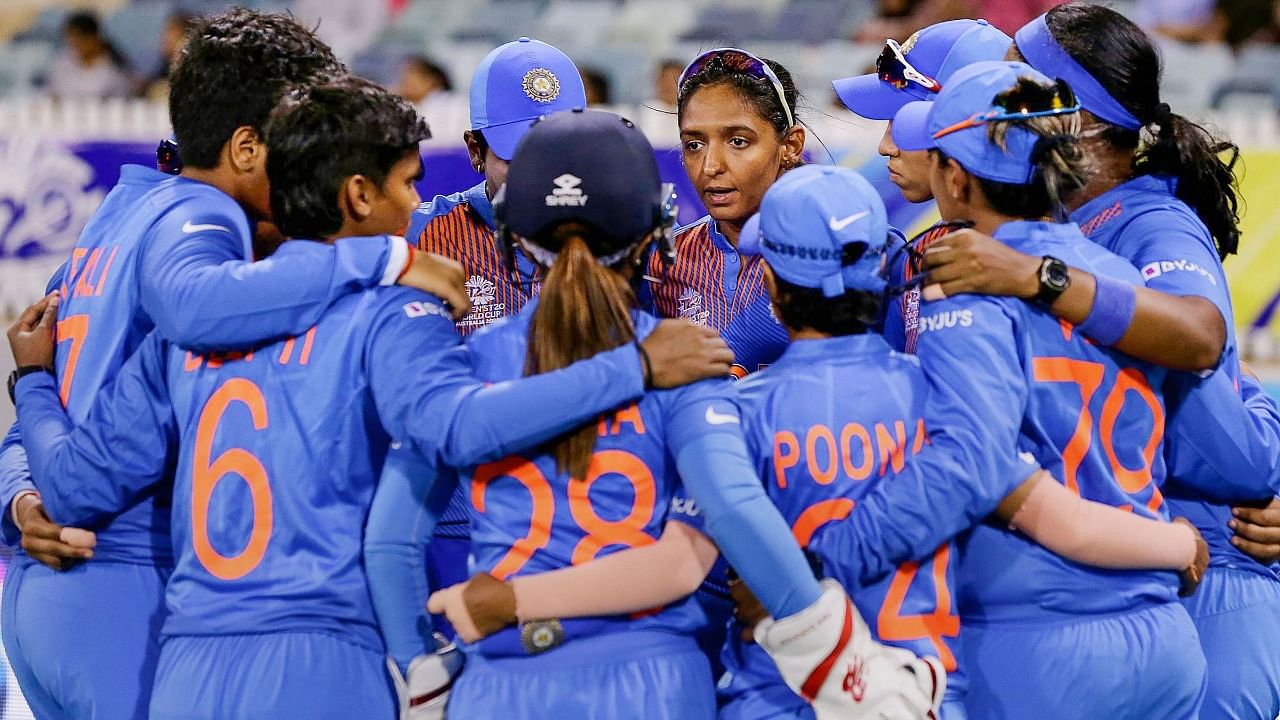 Indian Women's Cricket Team in a huddle Credit: PTI File Photo