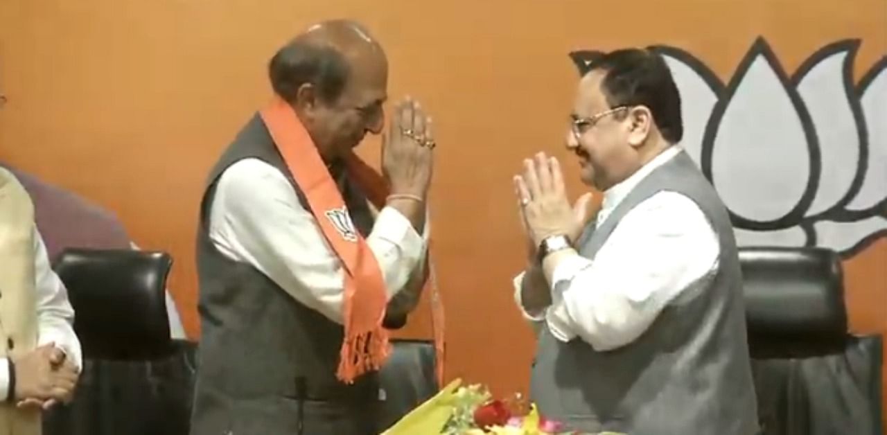 Former Trinamool Congress MP Dinesh Trivedi with JP Nadda. Credit: Twitter/@BJP4India