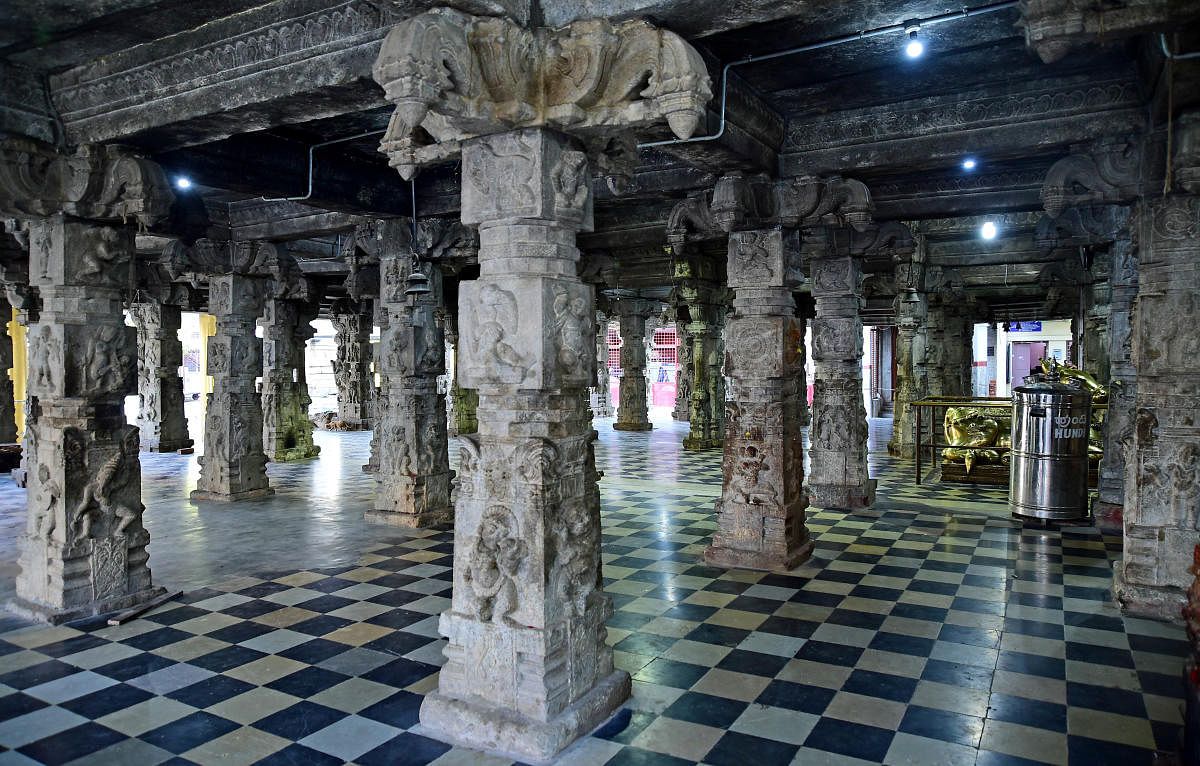 Someshwara Temple in Ulsoor, Bengaluru. DH Photos by Krishnakumar P S