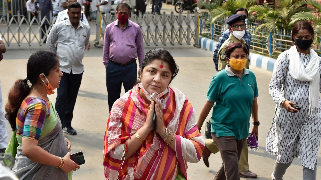 BJP MP Locket Chatterjee talks to media representatives outside SSKM hospital after visiting injured Chief Minister Mamata Banerjee. Credit: PTI Photo