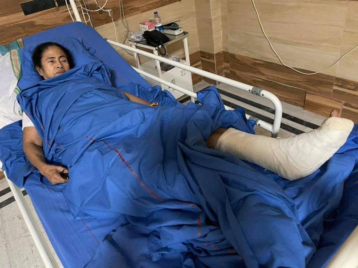 West Bengal Chief Minister Mamata Banerjee admitted at SSKM hospital after suffering injuries during her Nandigram visit. Credit: PTI photo. 