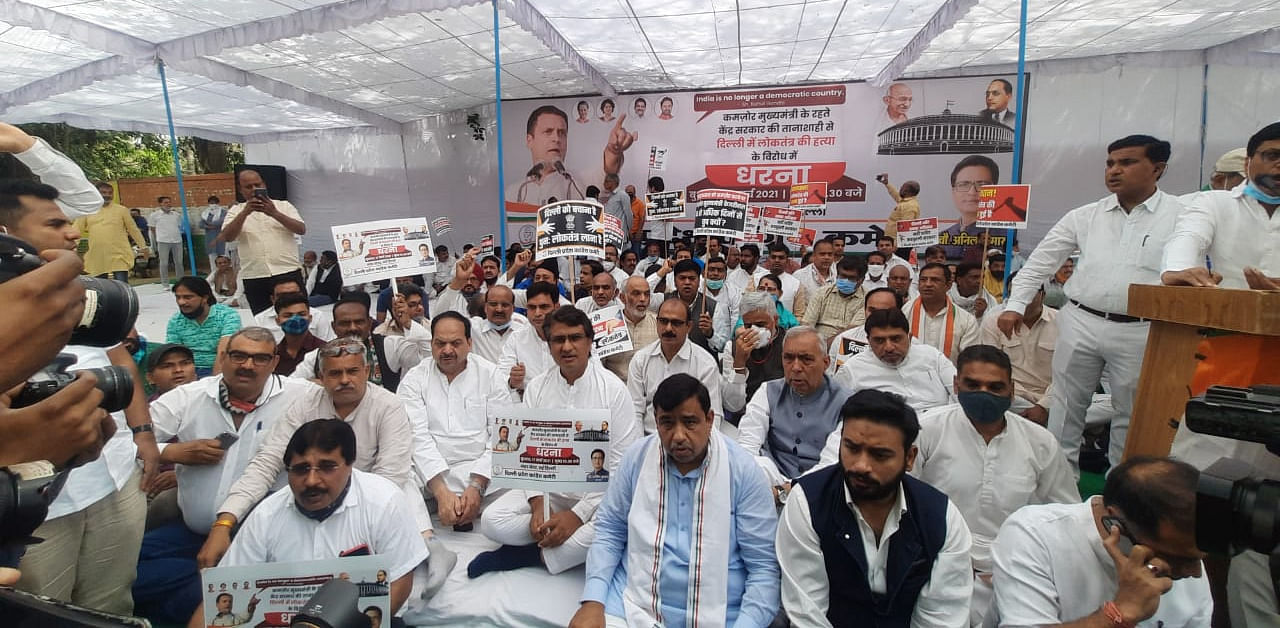 Congress's Delhi unit protesting at Jantar Mantar. Credit: Twitter Photo/@INCDelhi