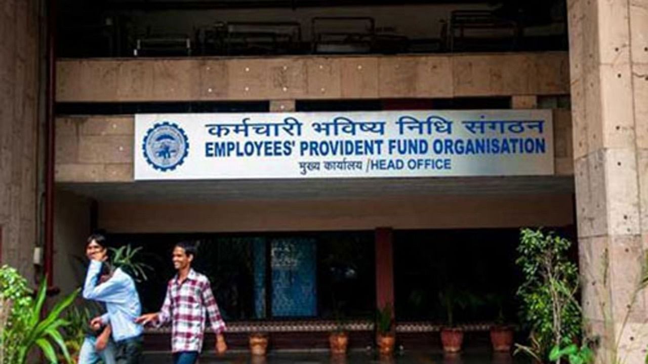 Despite Covid-19 pandemic, the EPFO added around 62.49 lakh subscribers during the first ten months of 2020-21. Credit: PTI file photo.