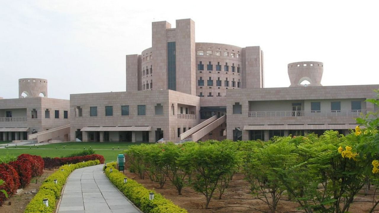 The ISB campus in Hyderabad. Credit: Wikimedia commons.