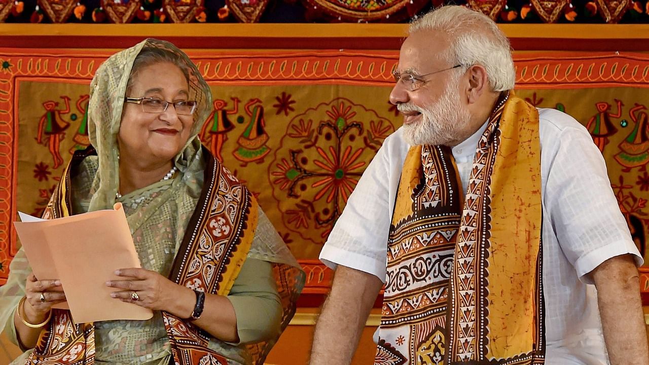 Prime Minister Narendra Modi (R) and Bangladesh's Prime Minister Sheikh Hasina. Credit: PTI File Photo