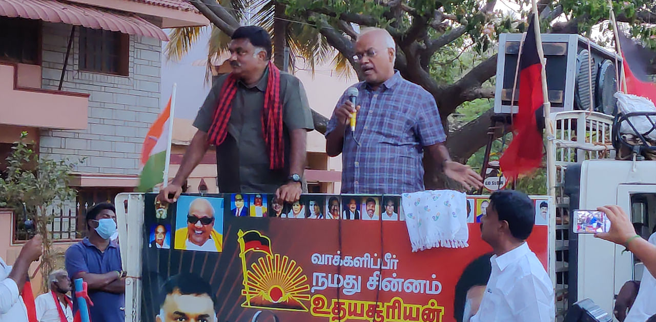 Kartikeya Sivasenapathy (left) at his campaign in Thondamuthur. Credit: DH photo/ETB Sivapriyan