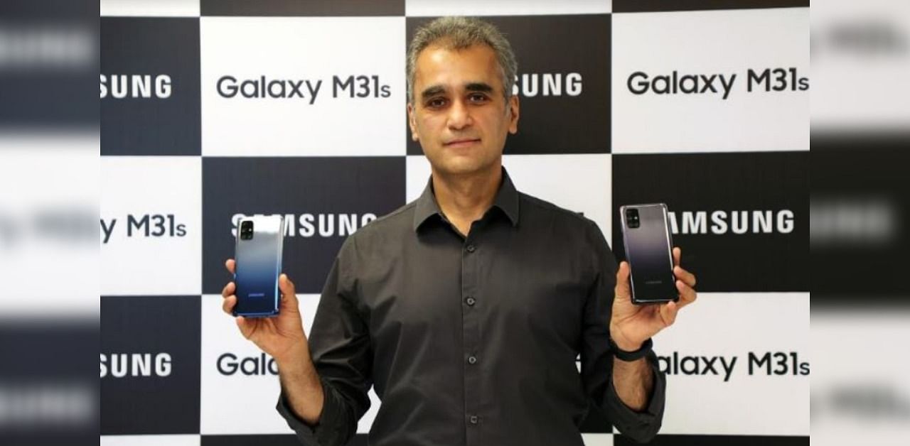 Asim Warsi, Senior Vice President, Samsung India launching the new Galaxy M31s in India. Credit: Samsung India