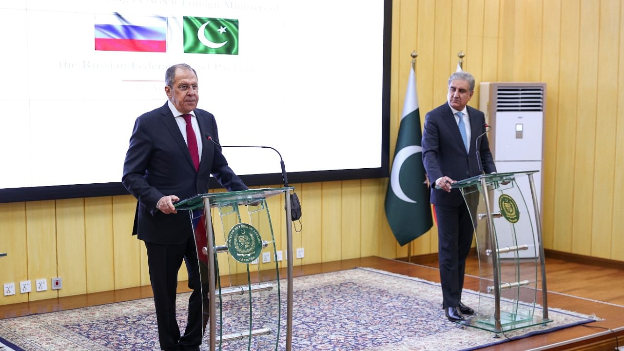 Russia's Foreign Minister Sergei Lavrov and his Pakistani counterpart Shah Mehmood Qureshi attend a news conference following their talks in Islamabad, Pakistan, April 7, 2021. Credit: Russian Foreign Ministry/Handout via REUTERS.