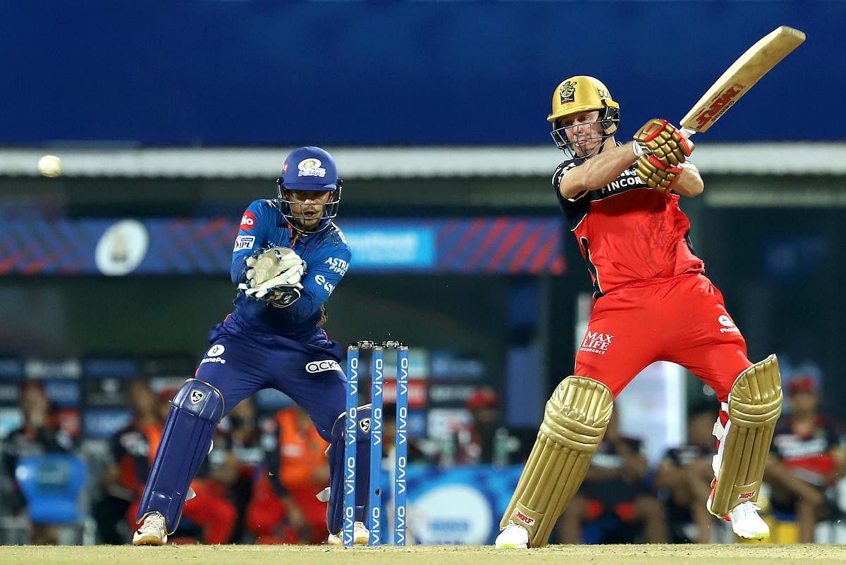 AB de Villiers's brisk 49 helped Royal Challengers Bangalore pull off a last-ball win over Mumbai Indians in their IPL opener on Friday in Chennai. IPL