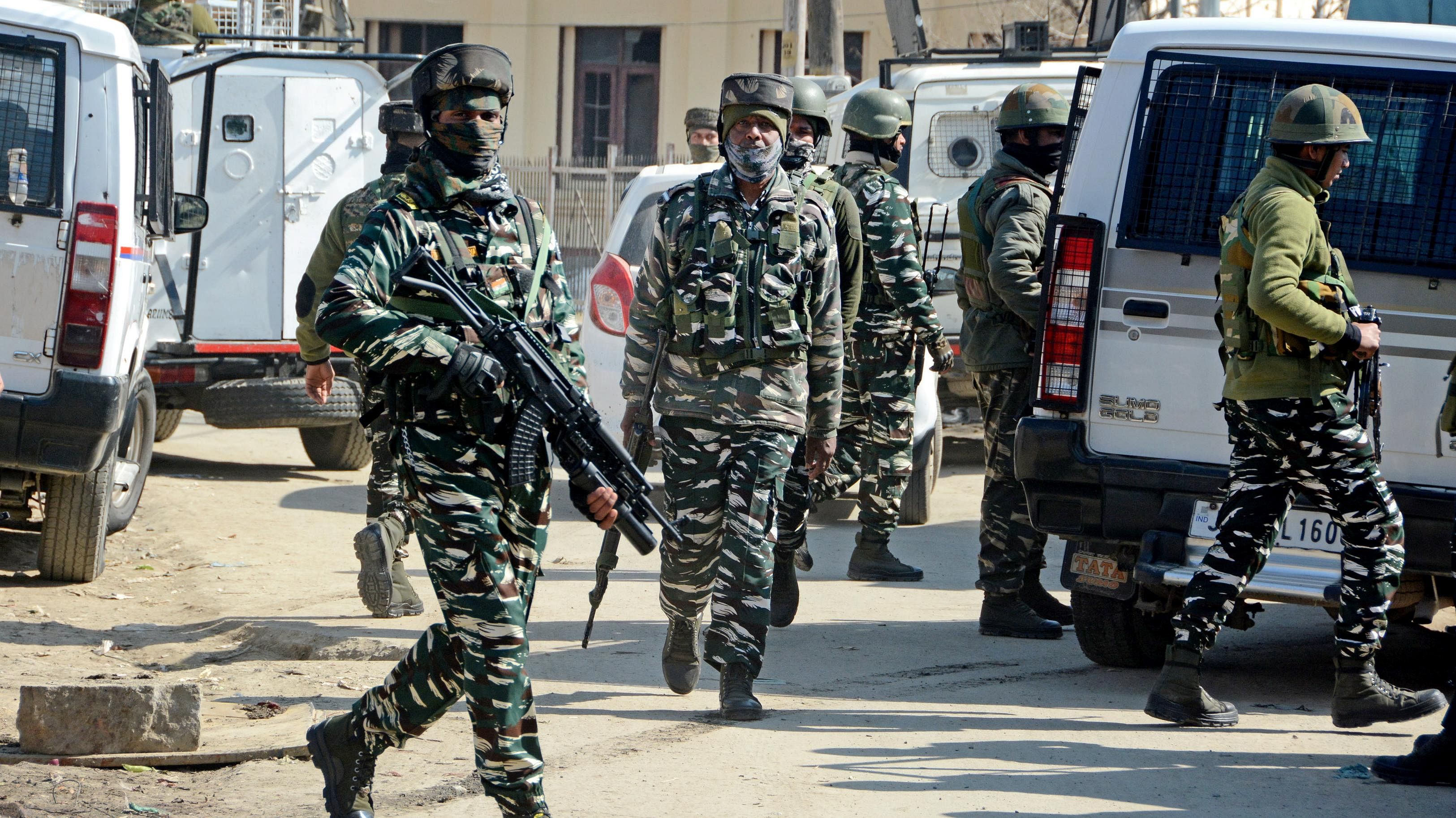 The encounter broke out after security forces launched a cordon and search operation in Hadipora. Representative image. Credit: PTI File Photo