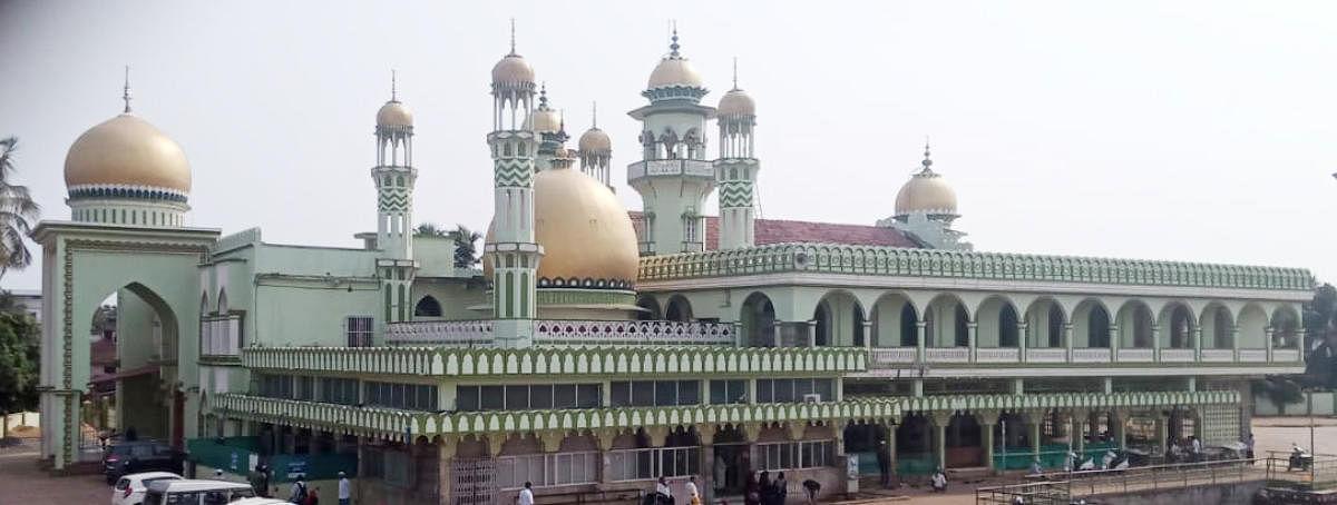 The Ullal Dargah.