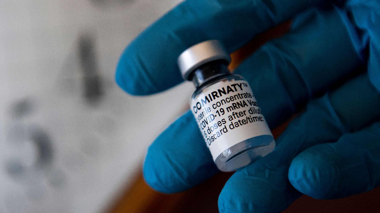 A dose of a single-shot Comirnaty Pfizer-BioNTech Covid-19 vaccine. Credit: AFP Photo