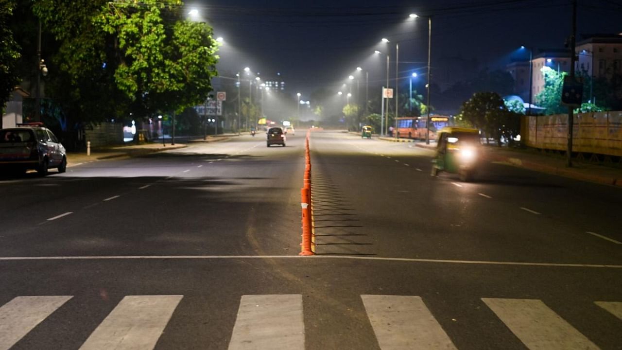 A view of night curfew to curb rising Covid cases in New Delhi. Credit: AFP Photo