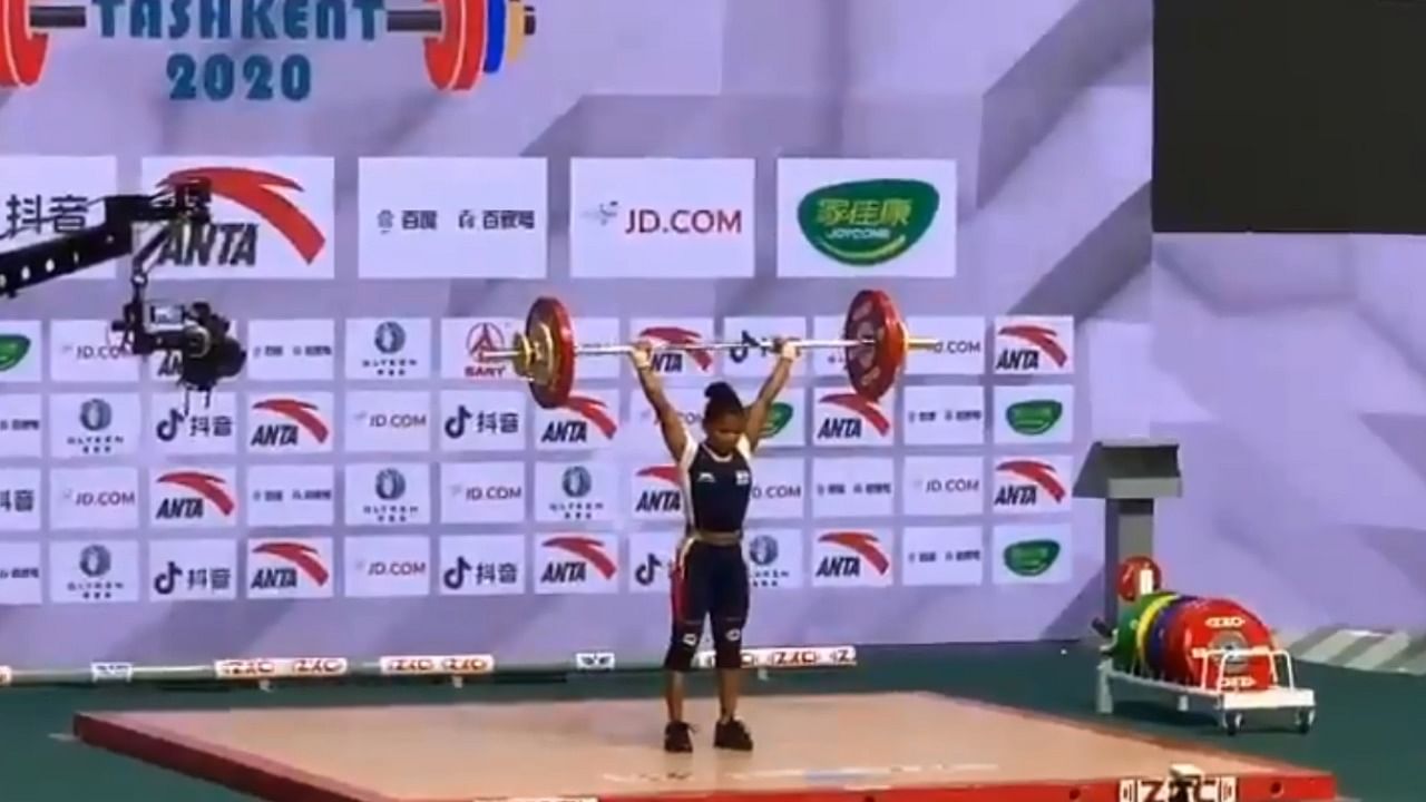 Jhilli, lifted 69kg in the snatch and followed that up by 88kg in clean jerk for a total of 157kg to finish on top of the podium. Credit: Twitter/@sports_odisha