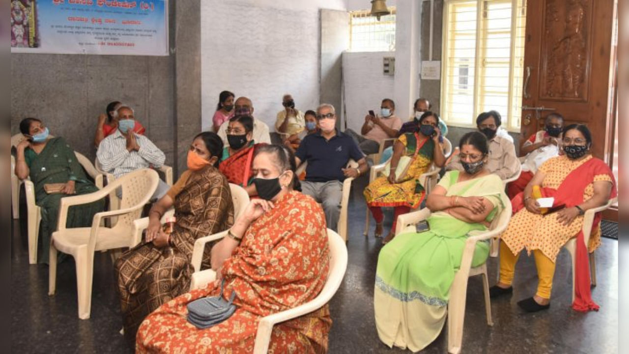 People who were inoculated at a free Covid 19 vaccination camp in Jayanagar in Bengaluru on Sunday. Credit: DH Photo/S K Dinesh