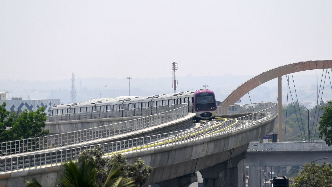 While the rail project pase 2A is between Central Silk Board Junction to K R Puram, phase 2B is between K R Puram to the airport via Hebbal Junction. Credit: DH File Photo