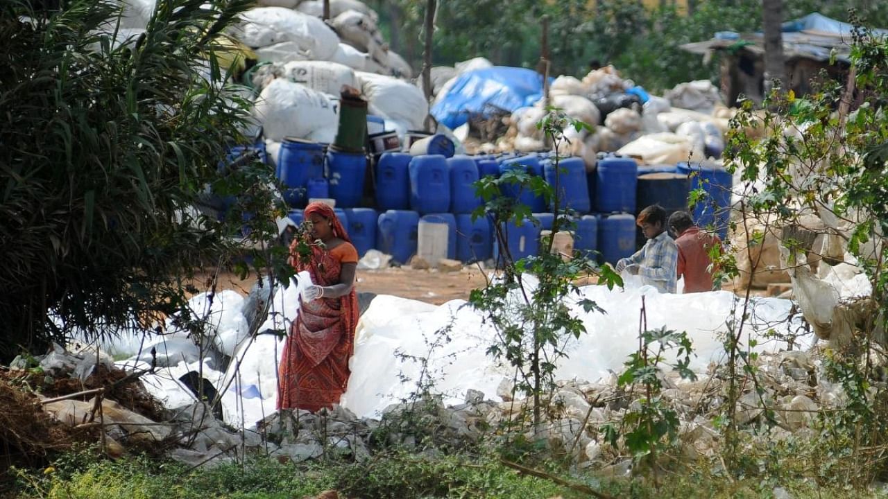 A glimpse of a waste-burning unit on the banks of the Vrishabhavathi river. Credit: DH Photo/Pushkar V