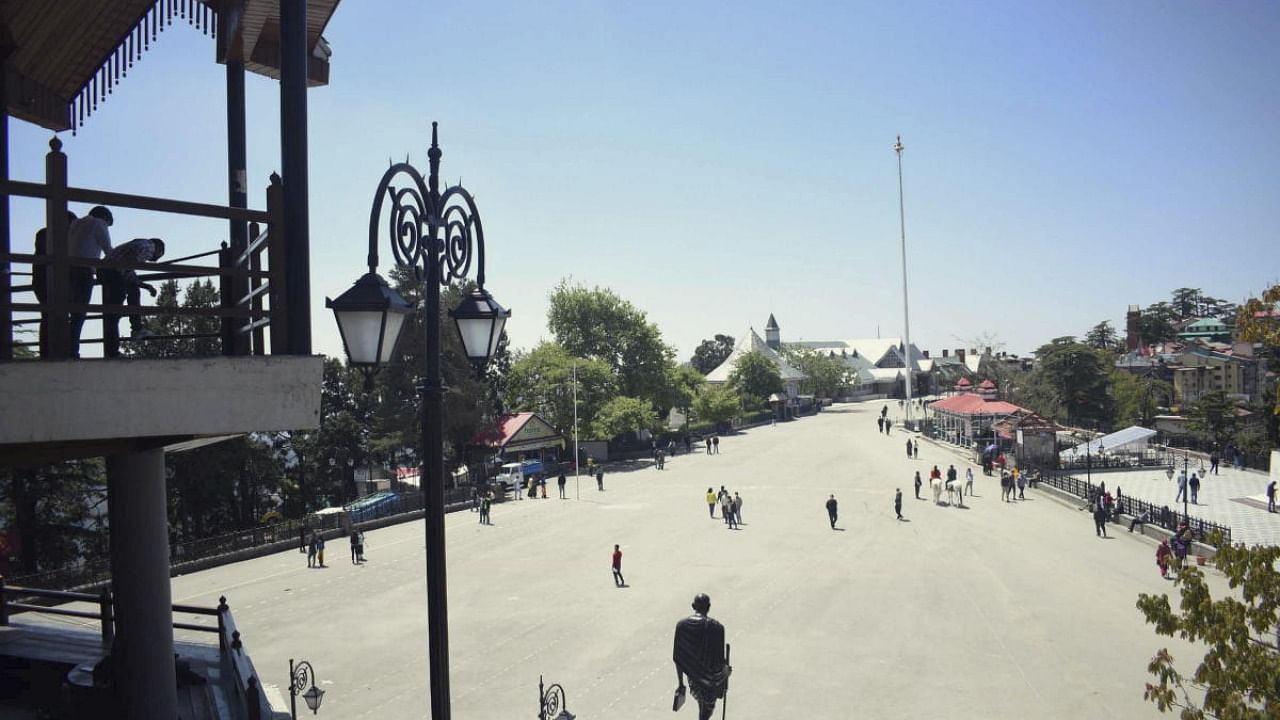 City wears a deserted look during Covid-induced lockdown in Shimla. Credit: PTI Photo