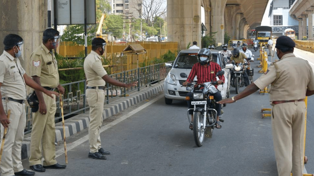 Bengaluru Urban district topped the list of positive cases, with a total of 6,53,656, followed by Mysuru 66,692 and Ballari 46,635. Credit: DH Photo