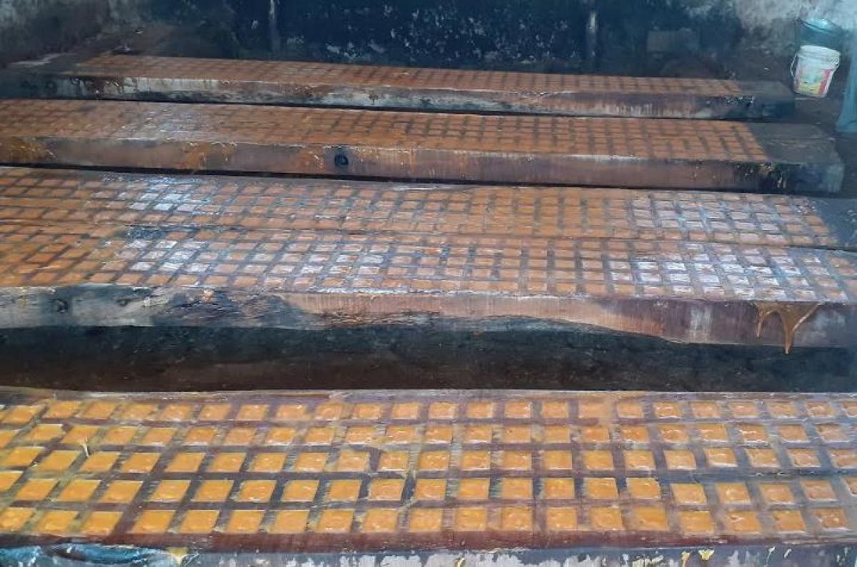 Chemical-free jaggery at a traditional aalemane. Photo by special arrangement 