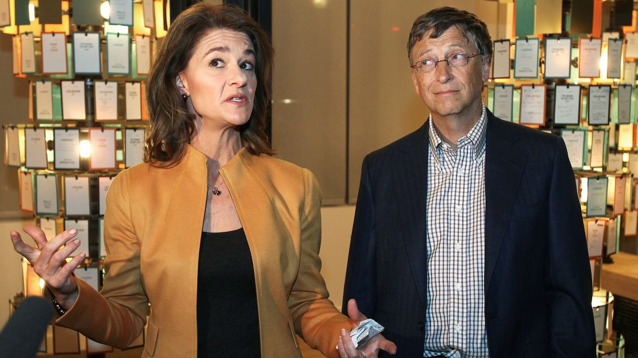 Bill Gates and his wife Melinda give an advance media tour of the Bill and Melinda Gates Foundation campus' visitor center in Seattle. Credit: Reuters File Photo