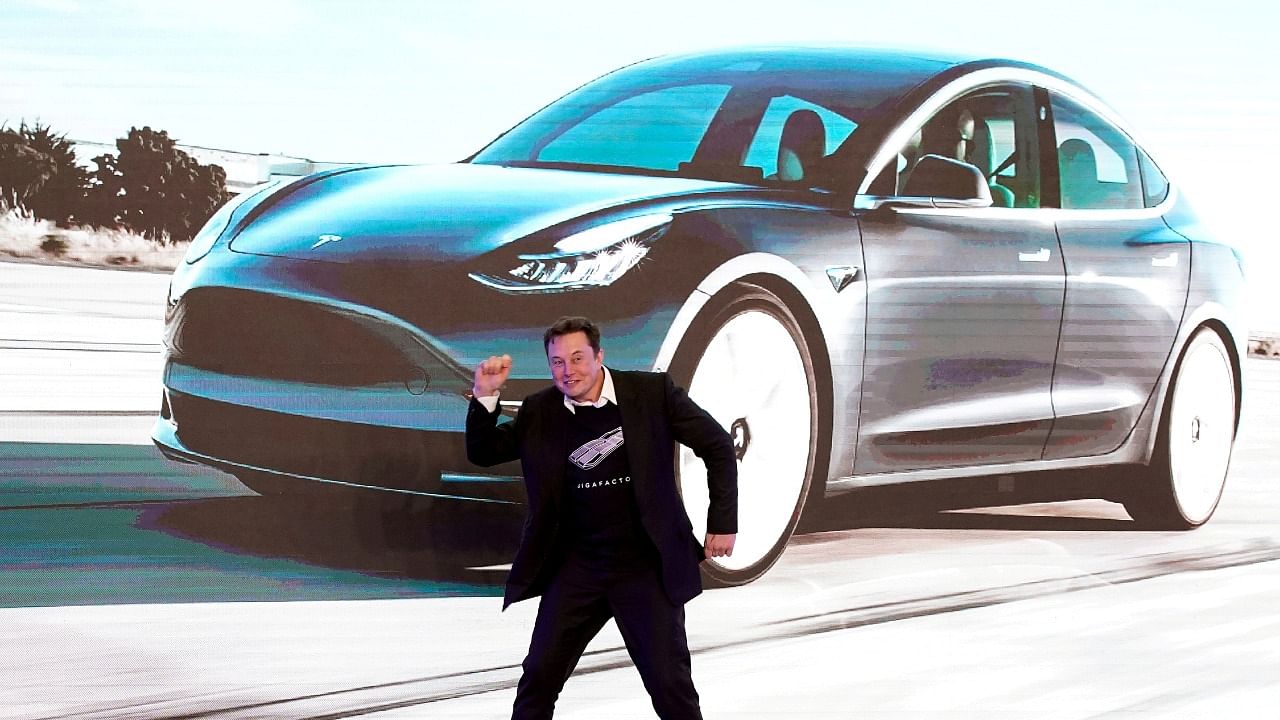 Tesla Inc CEO Elon Musk dances onstage during a delivery event for Tesla China-made Model 3 cars in Shanghai, China January 7, 2020. Credit: Reuters File Photo
