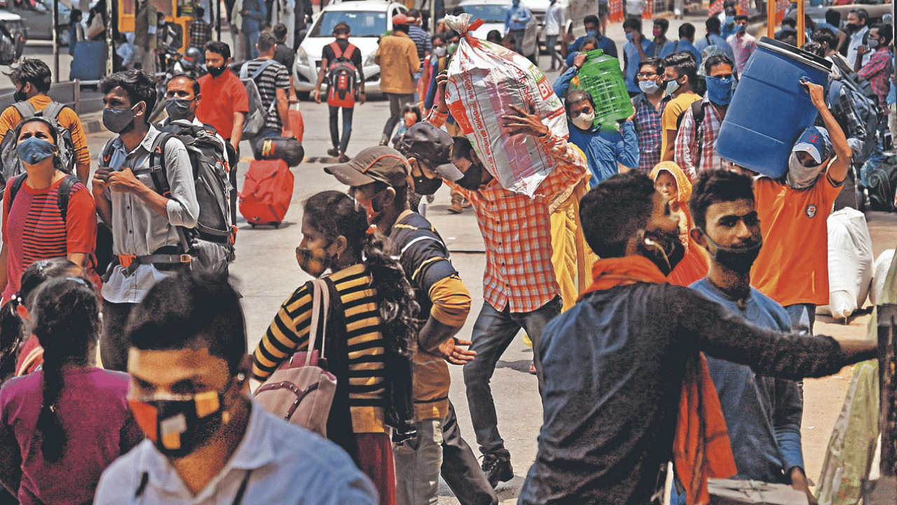 Bengaluru Urban district continues to lead new cases with 23,106. Credit: DH Photo