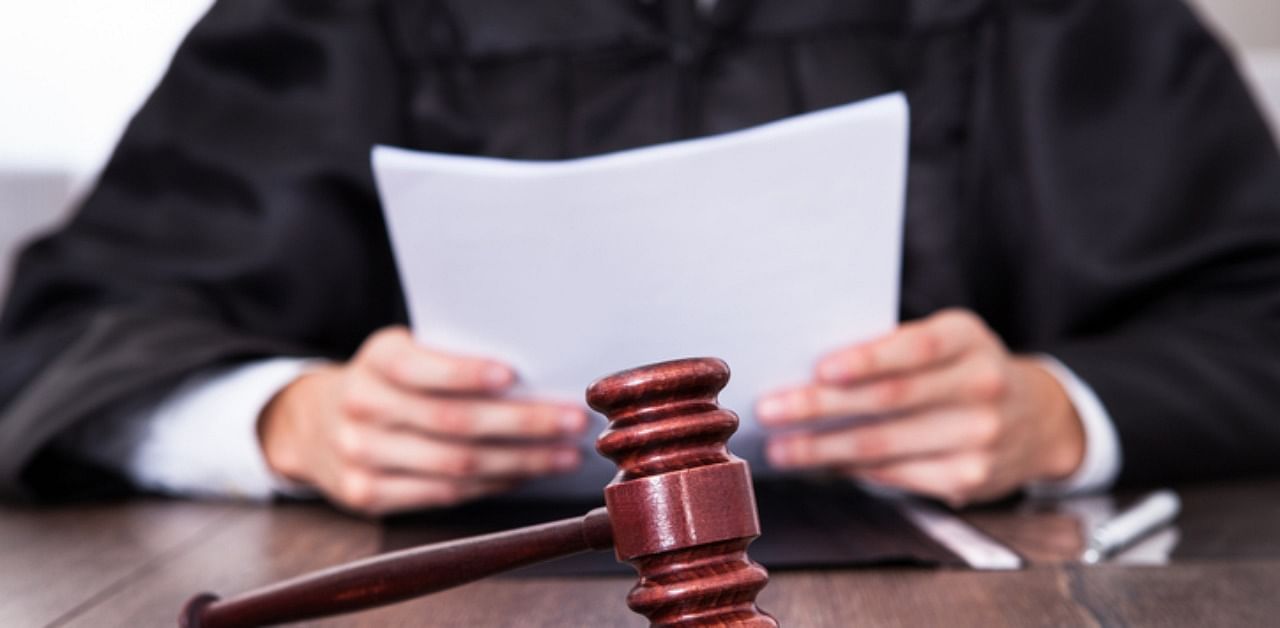 The High Court is likely to pass a detailed order with specific directions to the state and the Union governments later in the day. Credit: iStock Photo