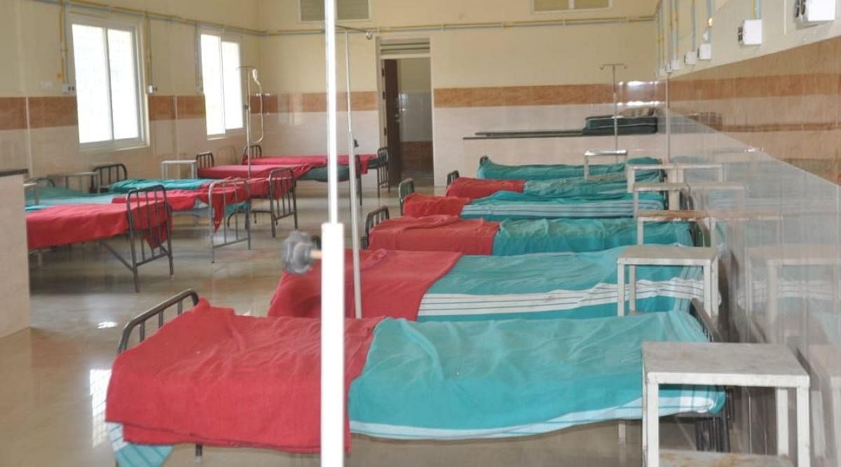 A 150-bed ward, yet to function due to oxygen shortage, at Mandya Institute of Medical Sciences in Mandya. DH Photo