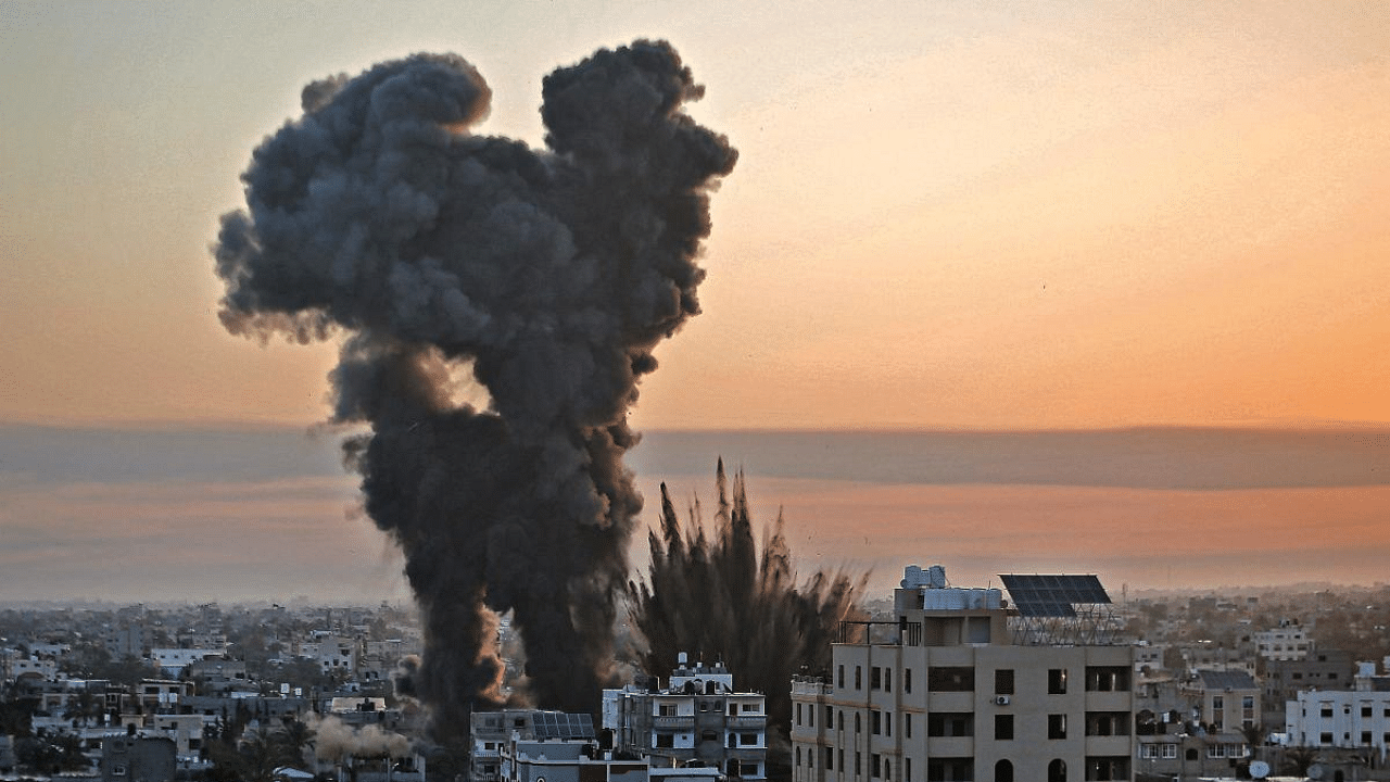 Black smoke billows after a series of Israeli airstrikes targeted Khan Yunis in the southern Gaza strip. Credit: AFP Photo