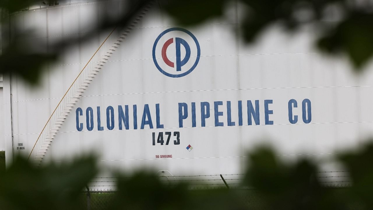 Three days after being forced to halt operations, Colonial said Monday it was moving toward a partial reopening of its 5,500 miles (8,850 kilometers) of pipeline. Credit: AFP Photo