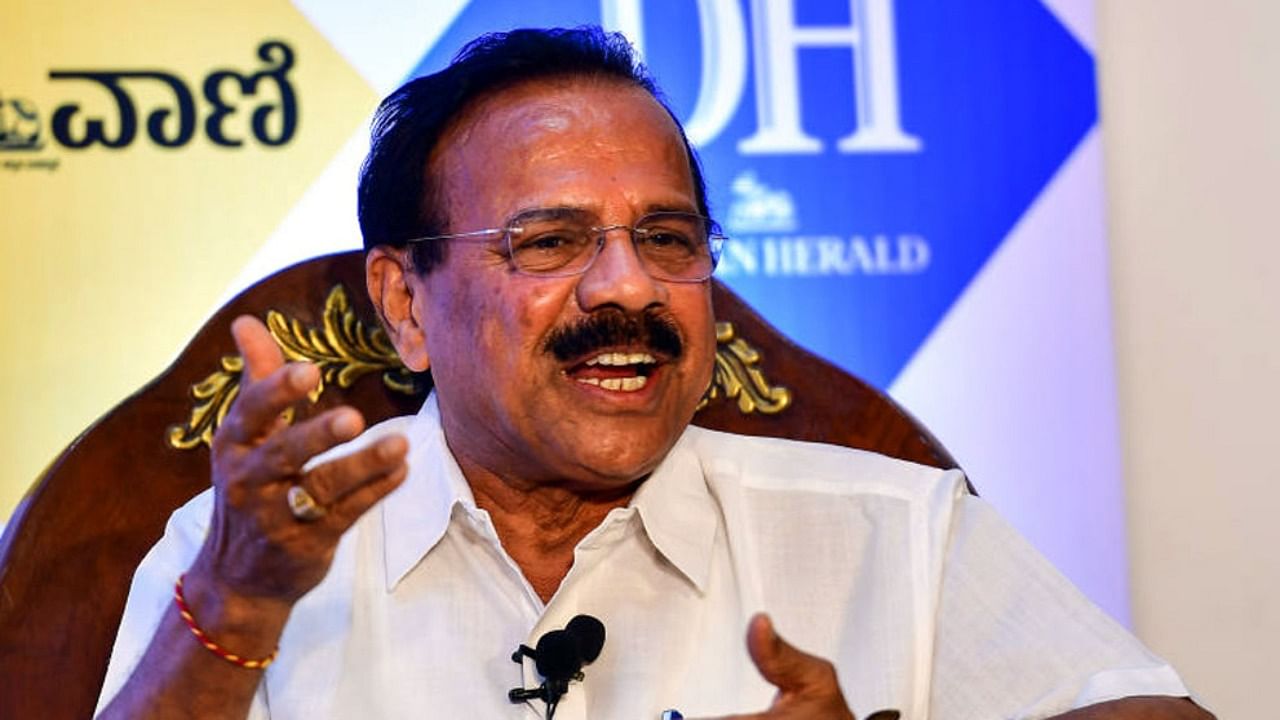 Union Minister Sadananda Gowda. Credit: DH File Photo