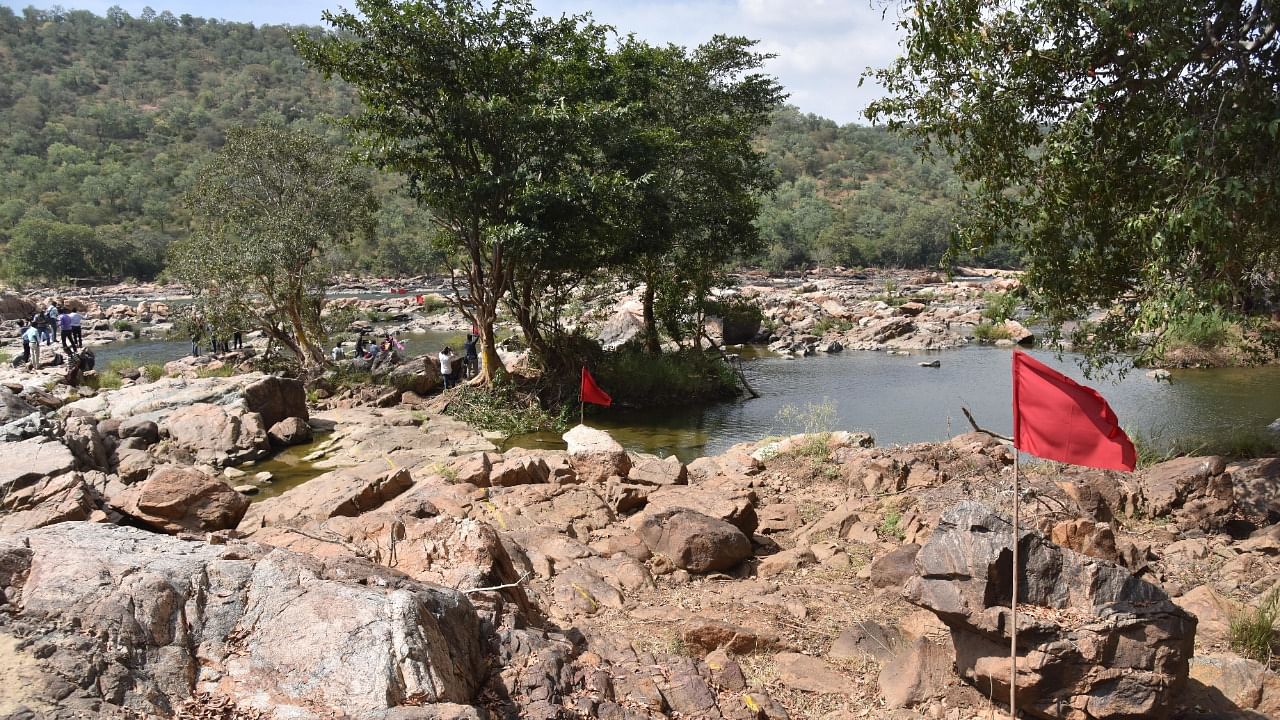 The spot where the Karnataka government plans to build the Mekedatu reservoir. Credit: DH File Photo