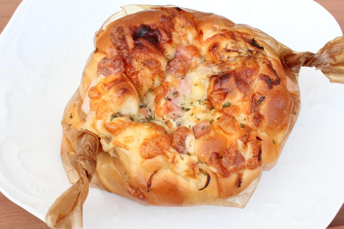 Onion bread