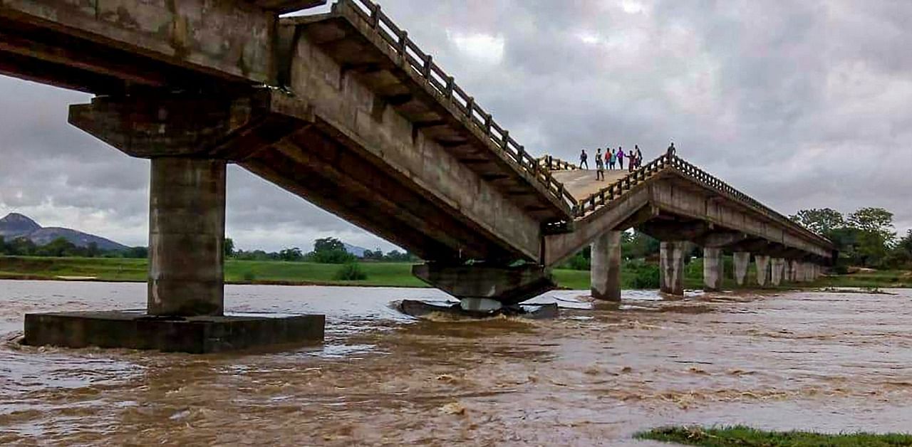 Bridge collapses in Ranchi. Credit: PTI Photo