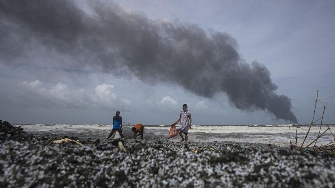  A fire on the container ship carrying chemicals raged off Sri Lanka for a sixth day Wednesday and India sent vessels to help douse the blaze. Credit: AP Photo