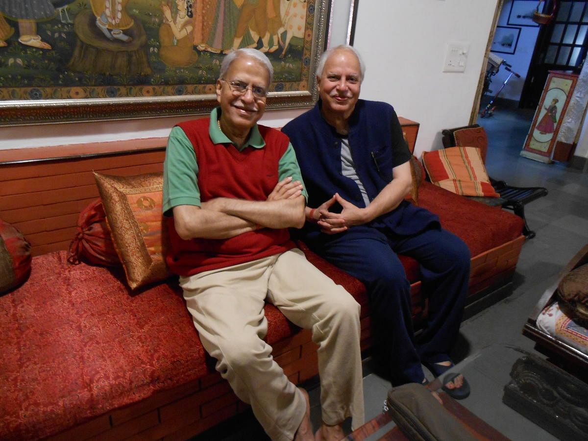 Rajan and Sajan Mishra at their home a few years ago. (Pic by author)