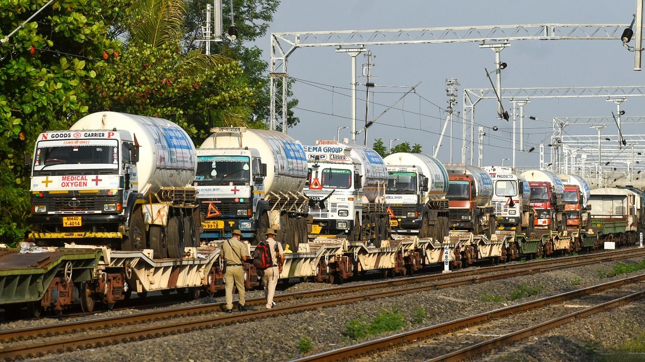  Oxygen Express from Orissa reaches Solapur Railway Station. Credit: PTI File Photo