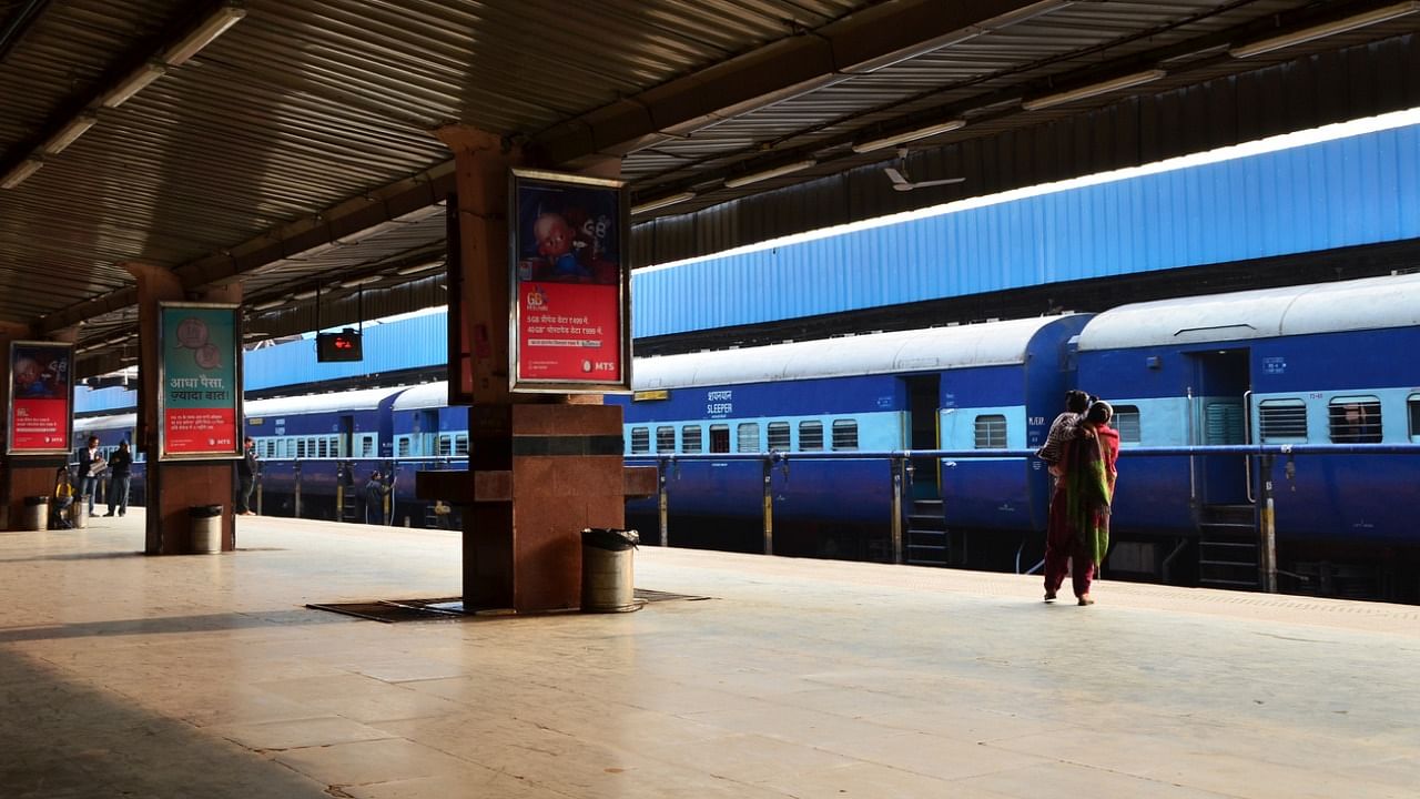 There are about 240 coolies working at four major railway stations in Agra. Credit: iStock Photo