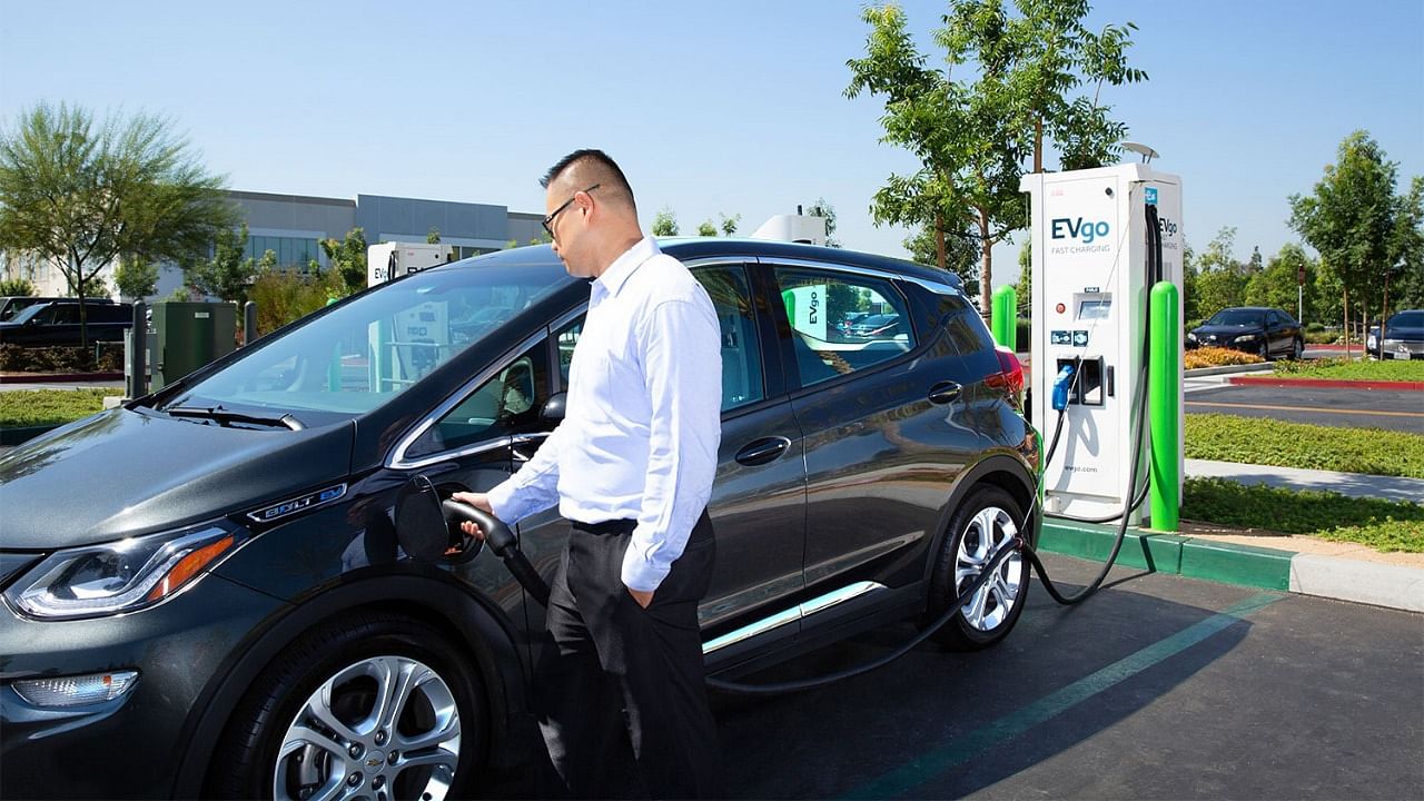 General Motors will collaborate with EVgo, ChargePoint and Greenlots to enhance the charging experience for customers. Credit: Special arrangement