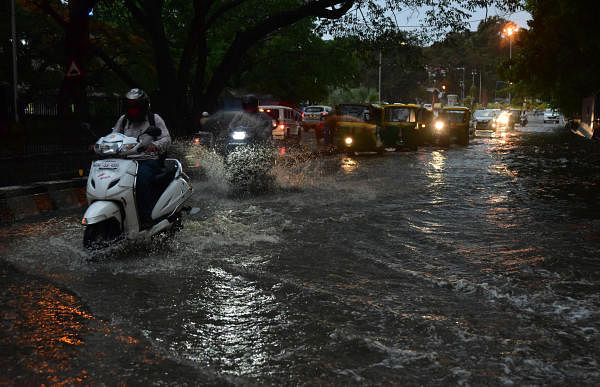 The Bhubaneswar Meteorological Centre said conditions were favourable for further advance of southwest monsoon into remaining parts of Odisha during the next 48 hours. Credit: DH File Photo