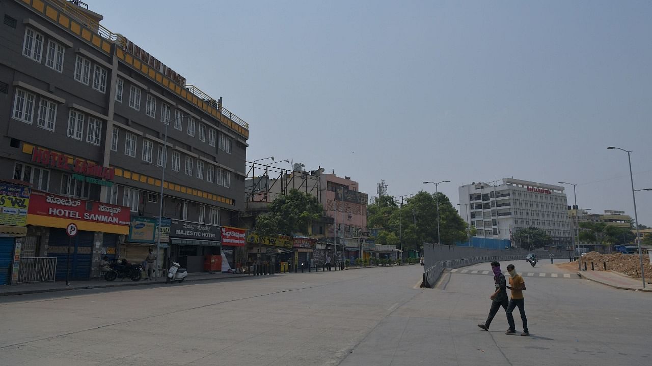 Street vendors will be permitted to open for business between 6 am to 2 pm. Credit: AFP Photo