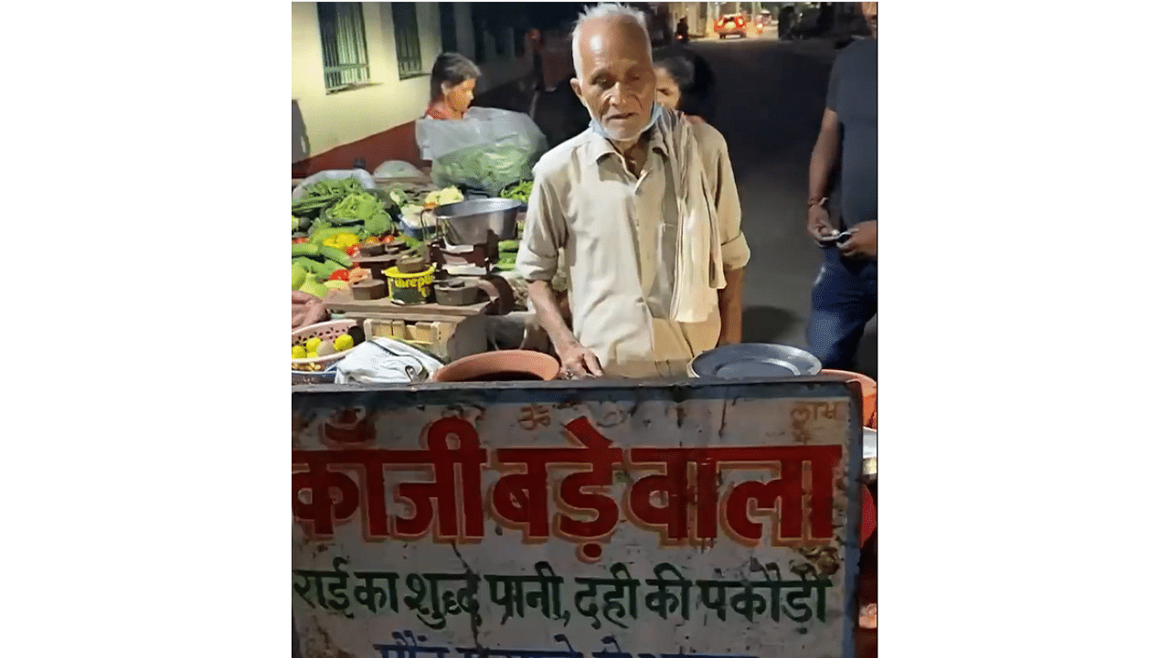 He became famous on social media after a food blogger shared his video in October appealing to locals to visit his stall to raise his income. Credit: Instagram/@a_tastetour