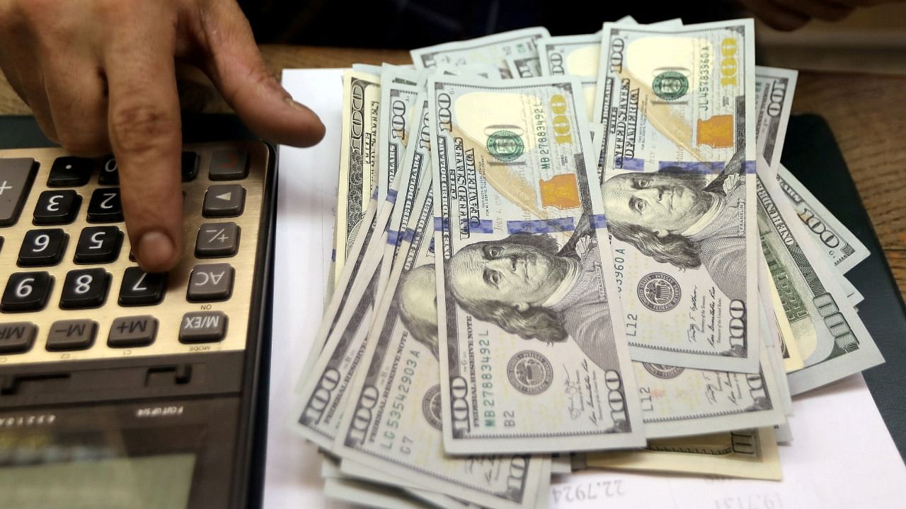 The dollar index stood at 90.528, having hit a one-month high of 90.677 on Tuesday despite mixed US economic data. Credit: Reuters Photo